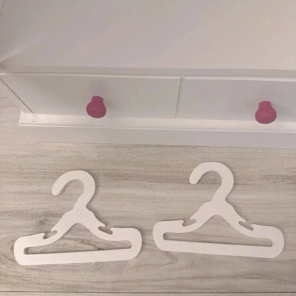 Pink and green princess wardrobe for American Girl Dolls or 18 inch dolls - Picture 5 of 8